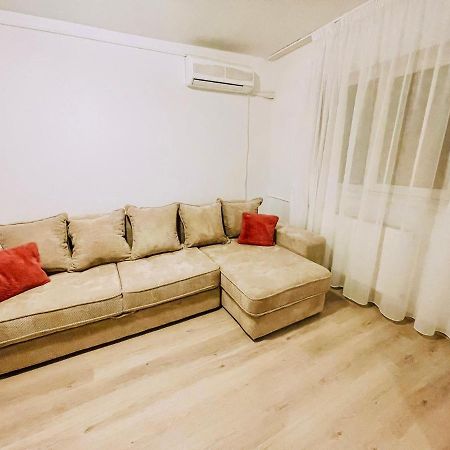 Lovely Apartment In A Quiet Area - Spitalul Judetean L5 티미쇼아라 외부 사진