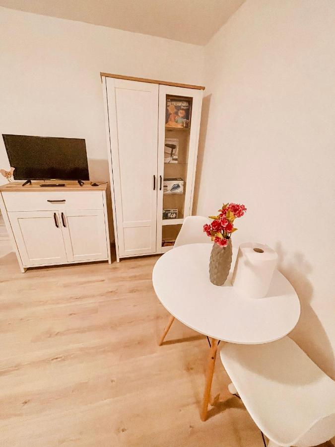Lovely Apartment In A Quiet Area - Spitalul Judetean L5 티미쇼아라 외부 사진